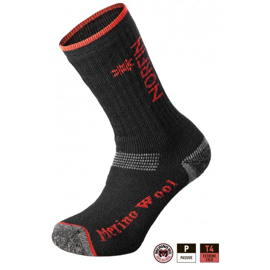 Шкарпетки NORFIN T4P ARCTIC MERINO EXTREME CREW